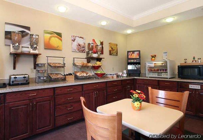 Hotel Fairfield 3*